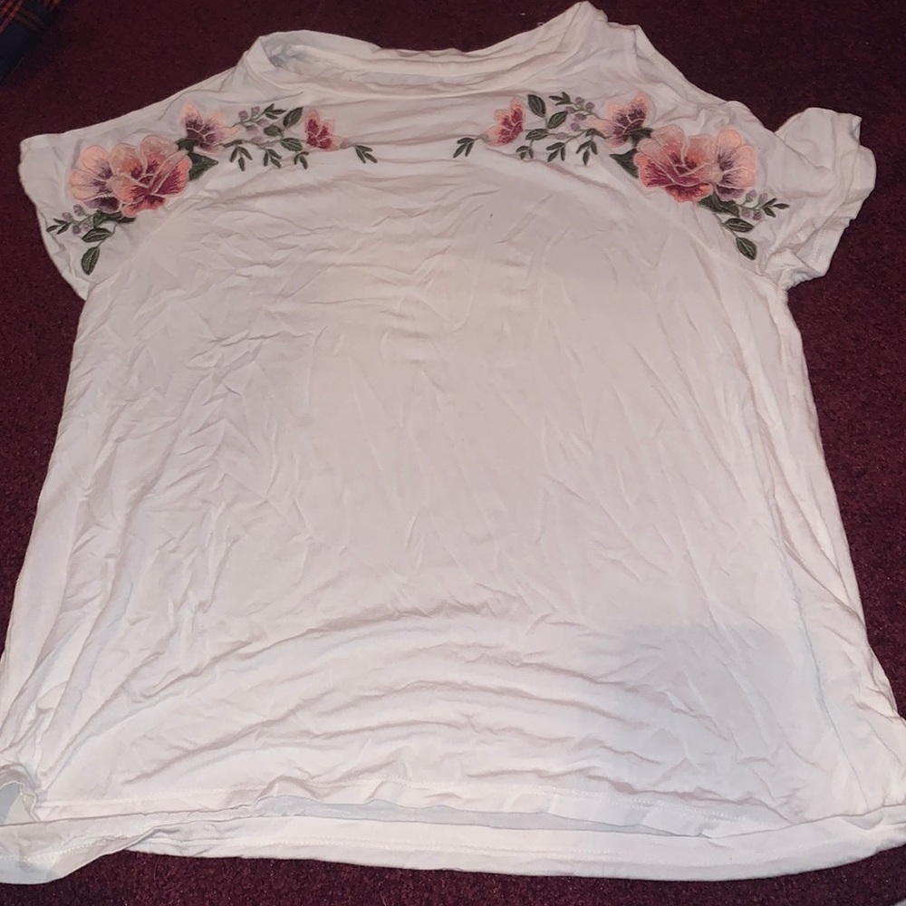 Short sleeve shirt
